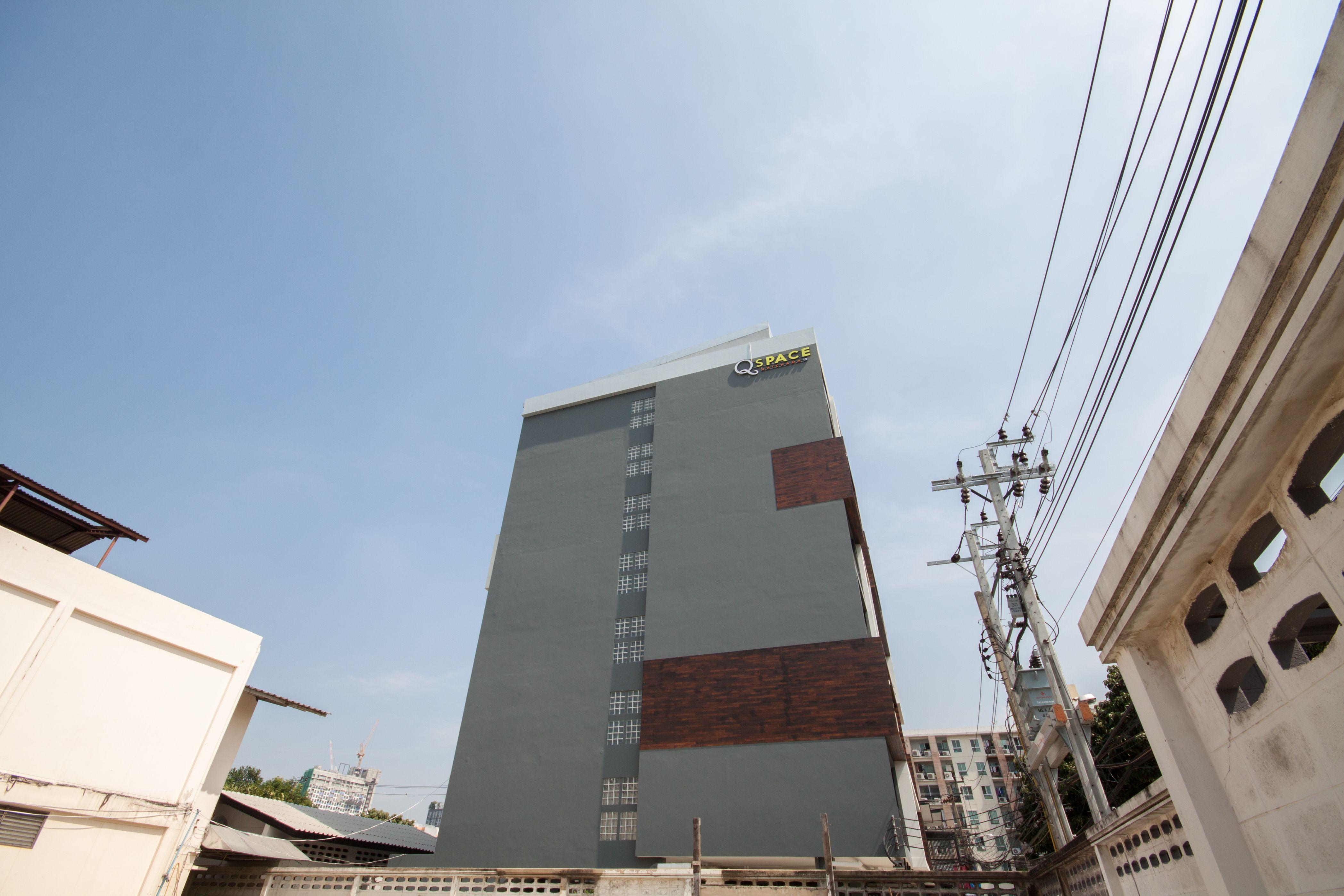 Q Space Residence Bangkok Zewnętrze zdjęcie